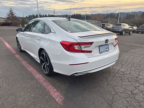 Used 2022 Honda Accord Sport image 5