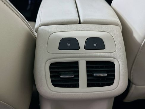 Used 2022 Buick Envision Avenir w/ Technology Package II FWD image 27