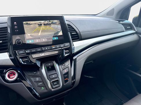 Certified 2023 Honda Odyssey Touring image 26