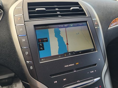 Used 2015 Lincoln MKZ AWD w/ Equipment Group 102A Reserve image 25