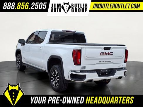 Used 2022 GMC Sierra 1500 AT4 w/ AT4 Preferred Package AWD/4WD image 2