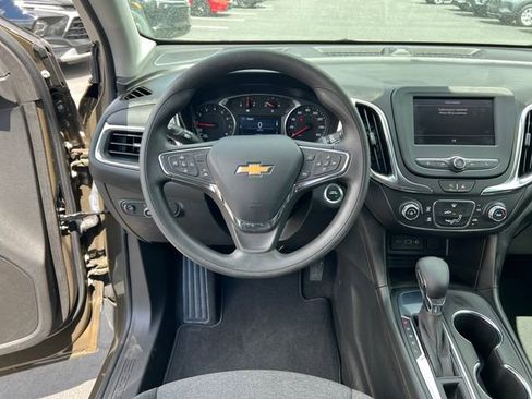 Certified 2023 Chevrolet Equinox LT FWD image 13