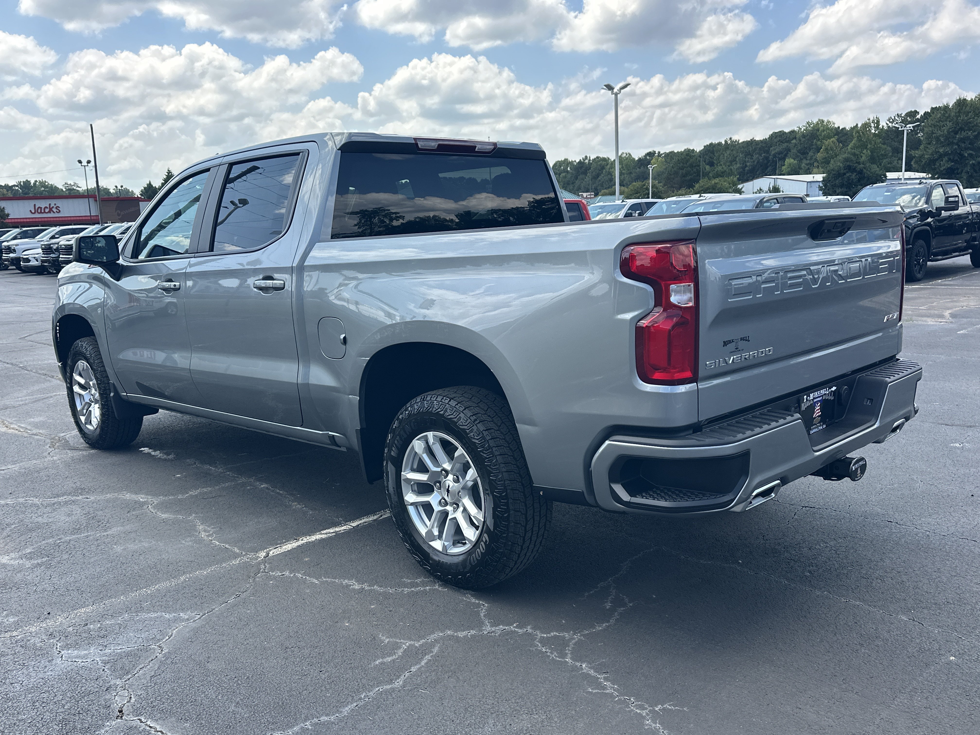 New 2026 Chevrolet Silverado 1500 RST AWD/4WD image 7