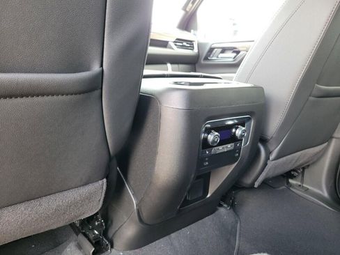 New 2026 GMC Yukon XL Elevation RWD image 32