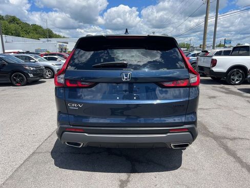 Used 2023 Honda CR-V Sport image 4