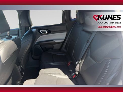 Used 2025 Jeep Compass Limited AWD/4WD image 32