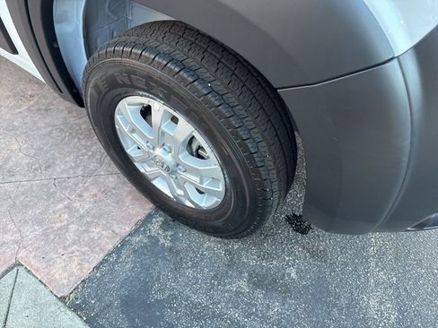 Used 2025 RAM ProMaster 2500 w/ Quick Order Package 22G SLT image 8