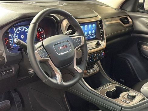 Used 2023 GMC Acadia Denali w/ Denali Ultimate Package image 31