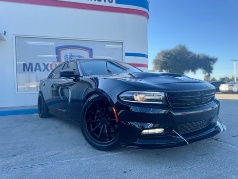 Used 2015 Dodge Charger R/T image 15