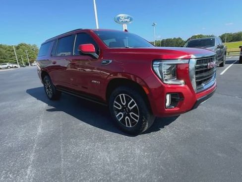 Used 2023 GMC Yukon XL AT4 w/ AT4 Premium Package AWD/4WD image 2