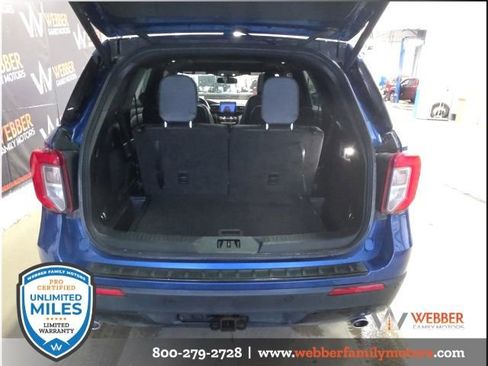 Used 2022 Ford Explorer ST-Line w/ Class IV Trailer Tow Package image 7