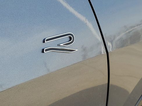 New 2026 Volkswagen Tiguan SE R-Line FWD image 6