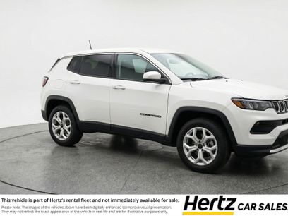 Used 2025 Jeep Compass Latitude