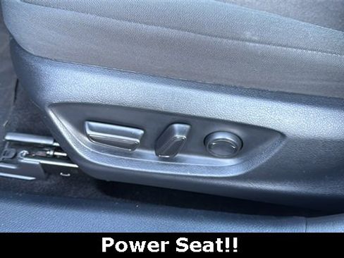 Used 2024 Toyota Camry LE image 6