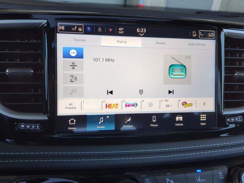 New 2026 Chrysler Pacifica Select w/ S Appearance Package image 13