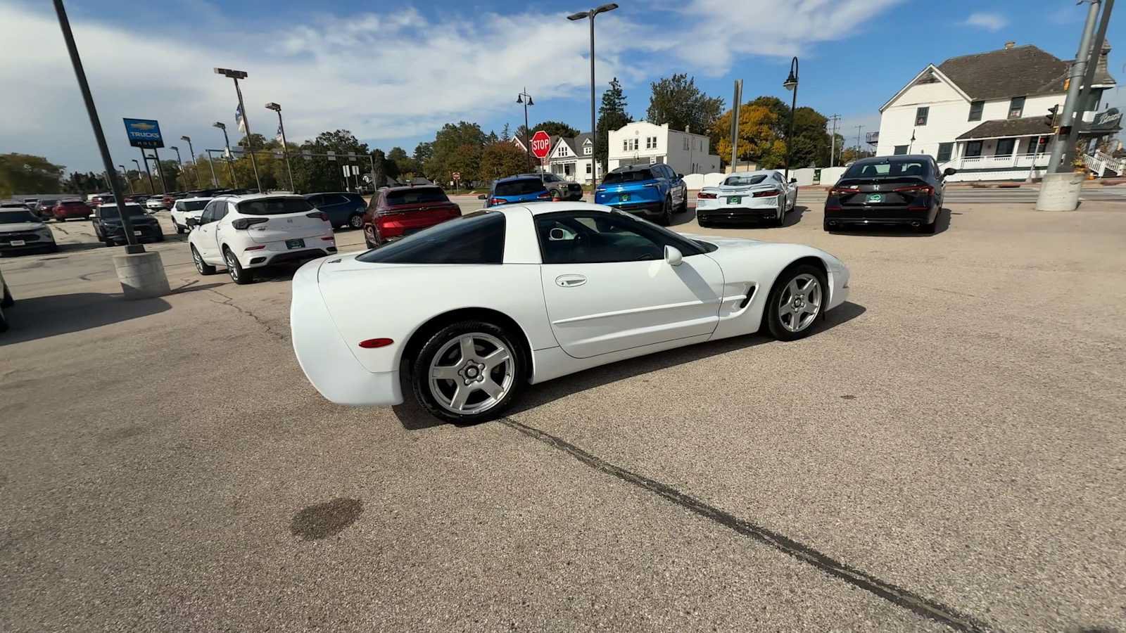 Used 1998 Chevrolet Corvette Coupe w/ Memory Pkg RWD image 8