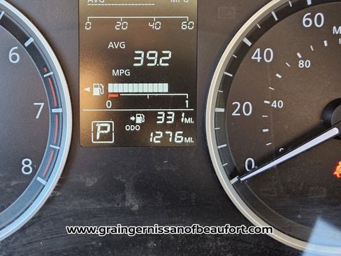 Used 2025 Nissan Versa S w/ Trunk Package image 15