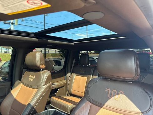 Used 2025 Ford F250 King Ranch AWD/4WD image 16