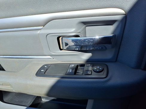 Used 2013 RAM 3500 Tradesman w/ PWR & Remote Entry Group image 12