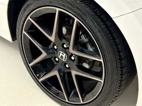 Certified 2023 Honda Civic Sport Touring image 12