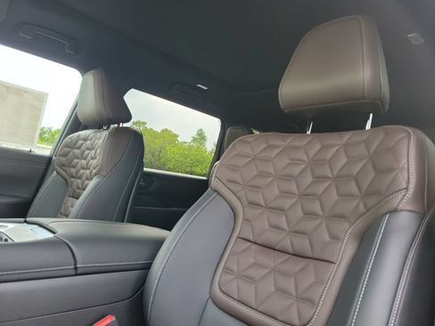 New 2026 Nissan Armada Platinum Reserve AWD/4WD image 27