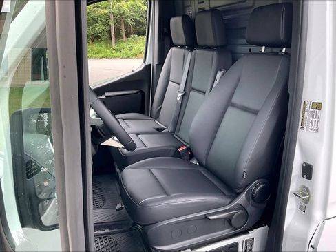 Used 2026 Mercedes-Benz Sprinter 3500 image 16