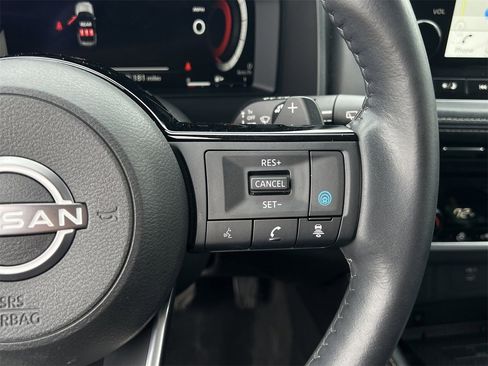 Certified 2023 Nissan Rogue Platinum image 12