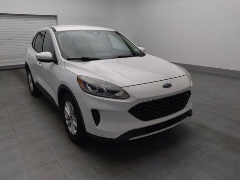 Used 2020 Ford Escape SE FWD image 13