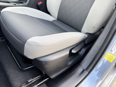 Used 2023 Toyota Corolla LE FWD image 12