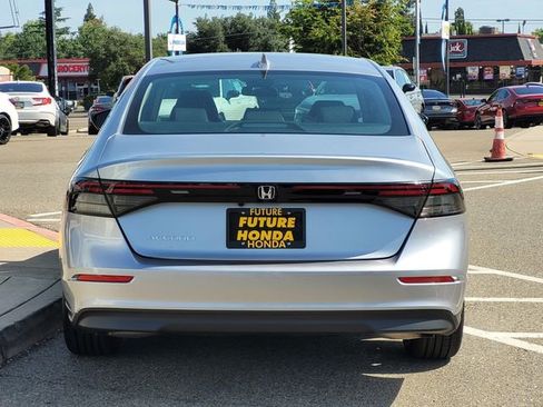 New 2026 Honda Accord LX image 6