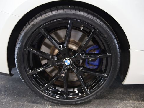Used 2023 BMW M850i xDrive Convertible w/ M Carbon Exterior Package AWD/4WD image 11