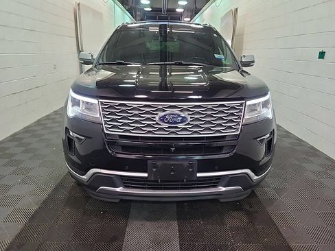 Used 2018 Ford Explorer Platinum AWD/4WD image 7