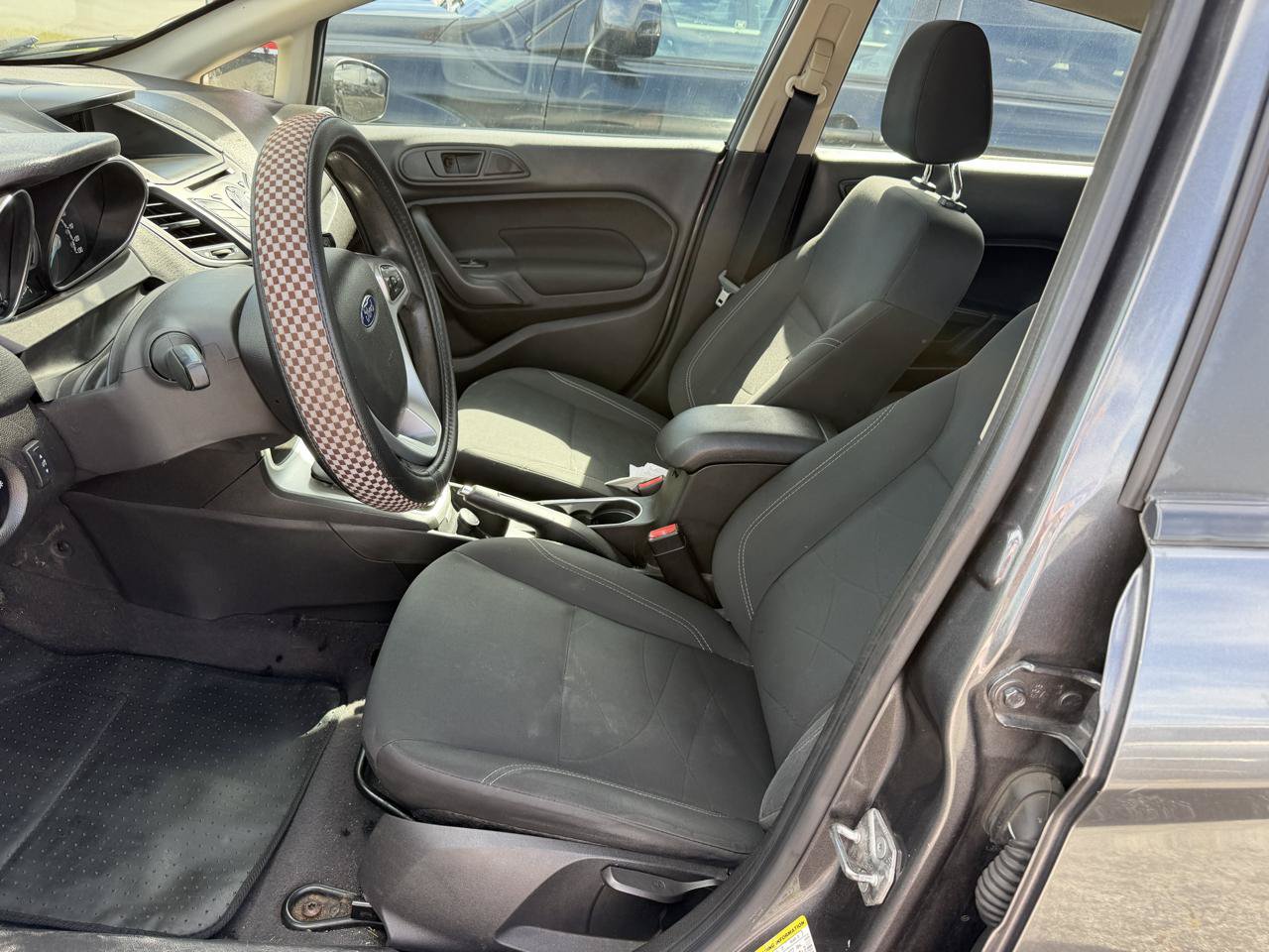 Used 2019 Ford Fiesta SE FWD image 7