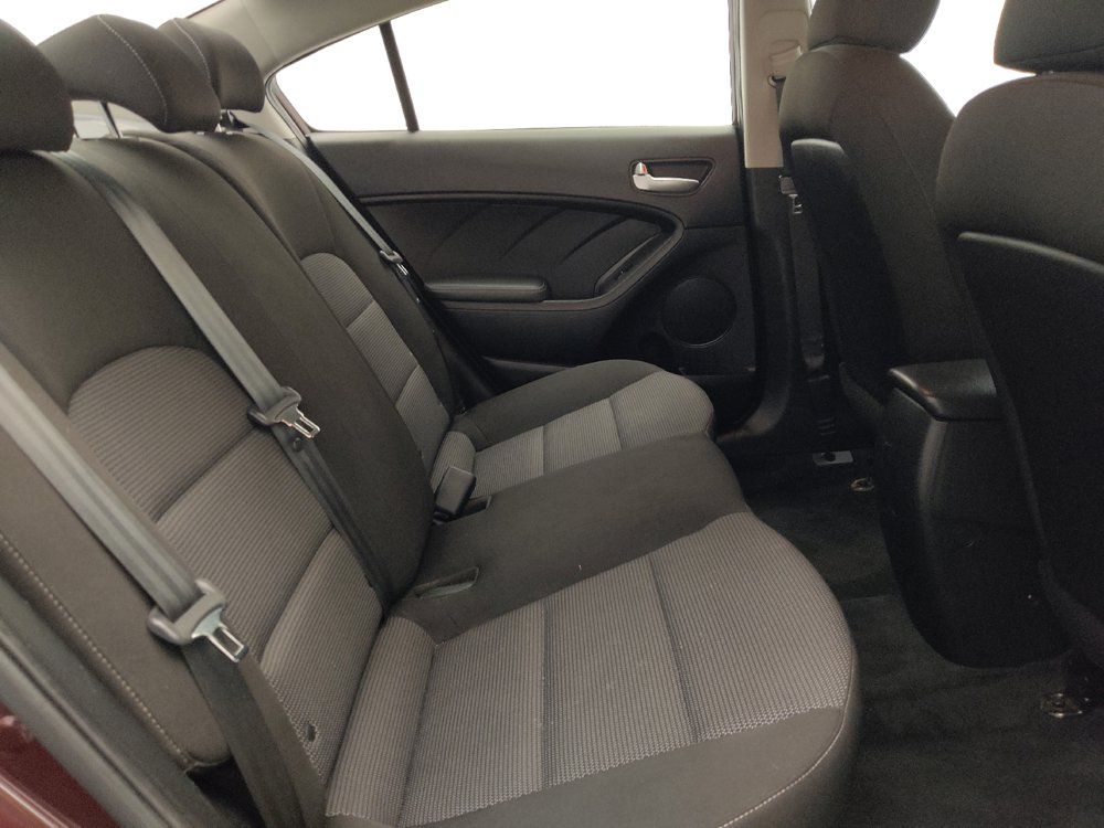 Used 2017 Kia Forte LX FWD image 19