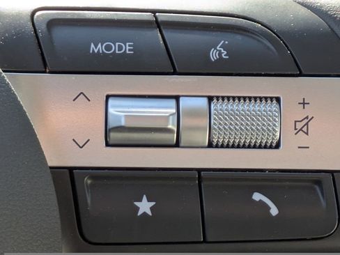 Used 2025 Hyundai Elantra Sport image 29