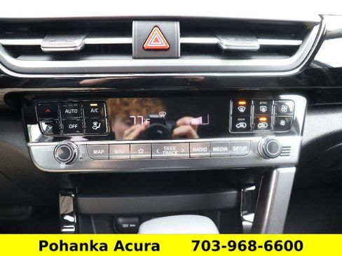 Used 2025 Kia Seltos X-Line AWD/4WD image 16