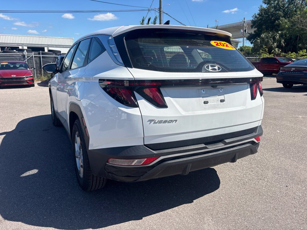 Used 2023 Hyundai Tucson SE FWD image 5