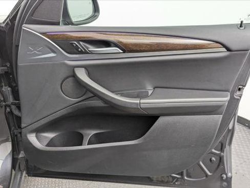 Used 2024 BMW X3 sDrive30i image 22