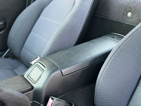 Used 1990 MAZDA MX-5 Miata RWD image 21