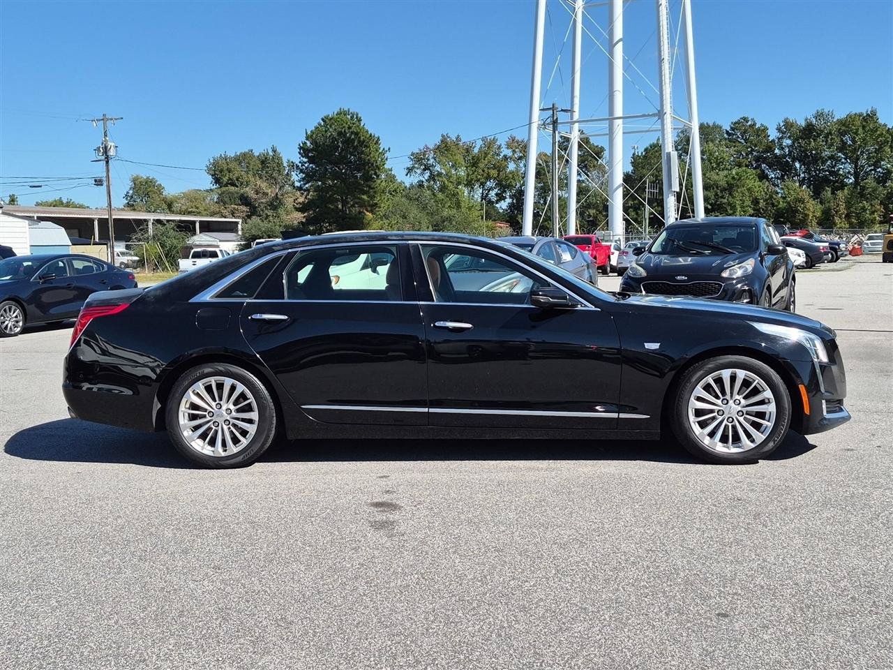 Used 2016 Cadillac CT6 Luxury RWD image 2