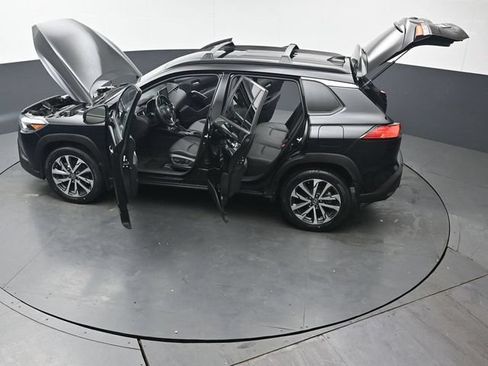 Certified 2022 Toyota Corolla Cross XLE w/ Black Badges Package (TMS) AWD/4WD image 48