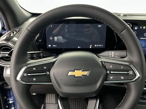 New 2026 Chevrolet Equinox LT w/ Convenience Package II image 46