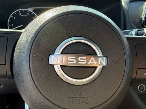 Certified 2022 Nissan Rogue S FWD image 21