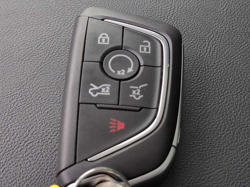 Used 2025 Cadillac Escalade IQ Luxury 1 AWD/4WD image 36