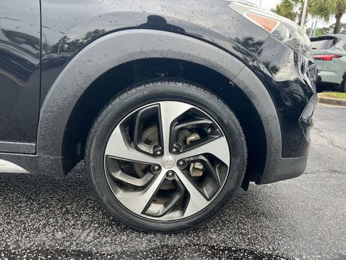 Used 2018 Hyundai Tucson Limited w/ Ultimate Package 02 FWD image 13