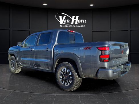 Used 2024 Nissan Frontier PRO-4X image 46