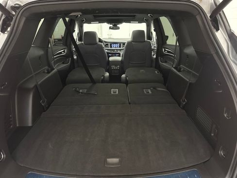 Used 2024 Buick Enclave Essence w/ Experience Buick Package AWD/4WD image 8