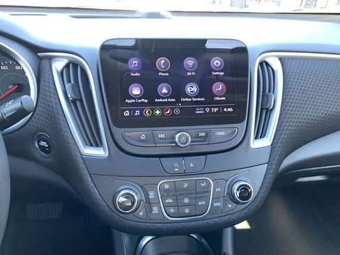 Used 2023 Chevrolet Malibu LT FWD image 22