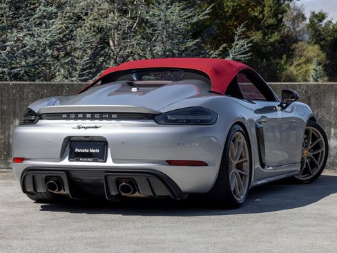 Certified 2022 Porsche 718 Boxster Spyder RWD image 11