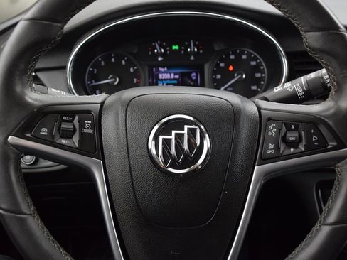 Used 2022 Buick Encore Preferred w/ Safety Package image 21